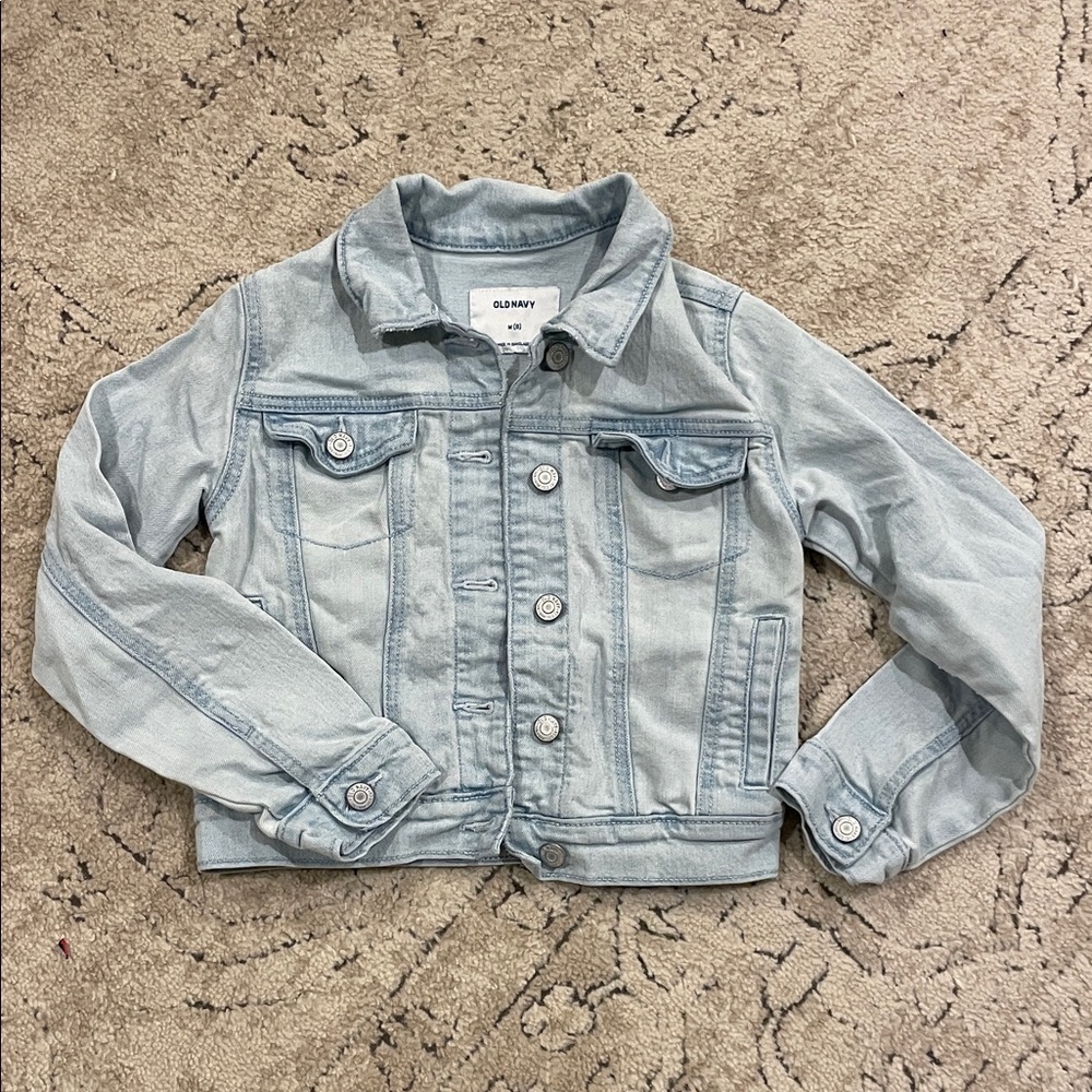 Old Navy Light Wash Denim Jacket in Pale Blue